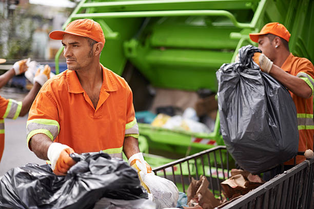 Best Garage Cleanout  in Trenton, FL